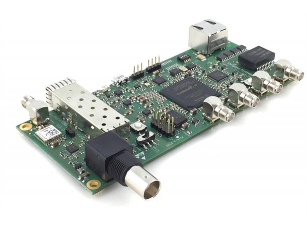 Oregano syn1588® VIP Evaluation Board-3 SFP, RJ45, GPS antenna.