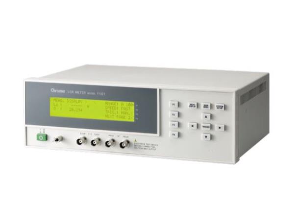 Chroma ATE 11022 LCR Meter, GPIB + RS-232 + Dual Freq.