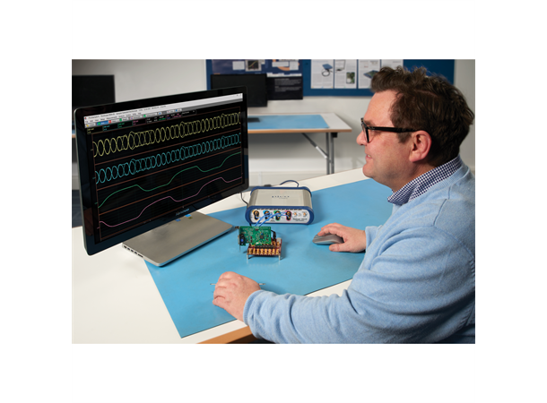 PicoScope® 9300 & 9400 serier Opptil 25 GHz og 16 GHz, til 2,5 TS/s
