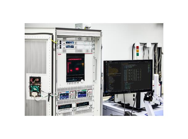 MP5103 MP5000 Series Mainframe (600W) 3-Slot Low Profile Modular unit